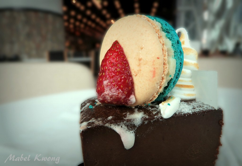 Just like how each of us like different kinds of cakes, we warm towards certain gifts depending on what matters to us.