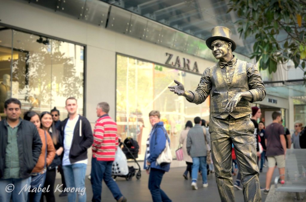 Australian Greetings: ‘How’s It Going’ And More