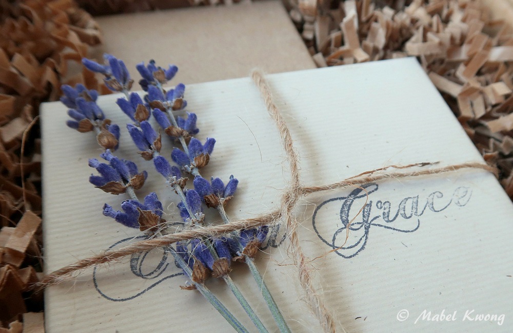 Lavender Gift Wrapping (3)
