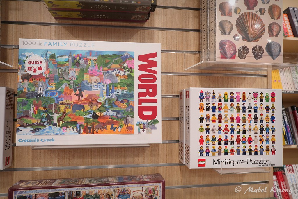 Crocodile Creek World Puzzle. LEGO Minifigure Puzzle 1000 Piece
